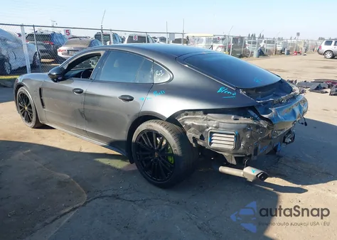 2018 Porsche Panamera 4 z USA, uszkodzony, nr VIN WP0AA2A78JL105426